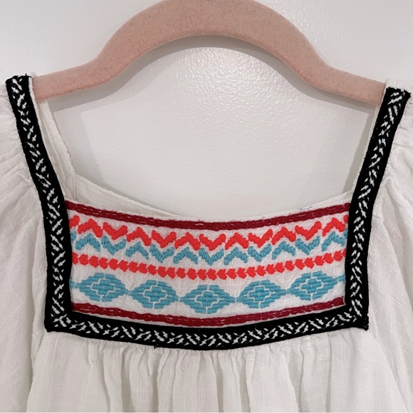 Cat & Jack Girls Sz L (10/12) White Boho Embroidered Top 100% Cotton - Picture 3 of 9